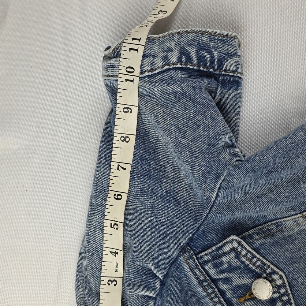 Shein Women's Juniors Blue Denim Cropped Jacket Buttons V-Neck Sz‎ M EUC - Picture 10 of 10